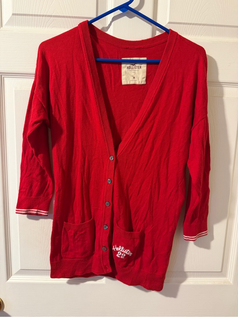 Y2K Hollister Women’s Red V-Neck Button Cardigan Sweater